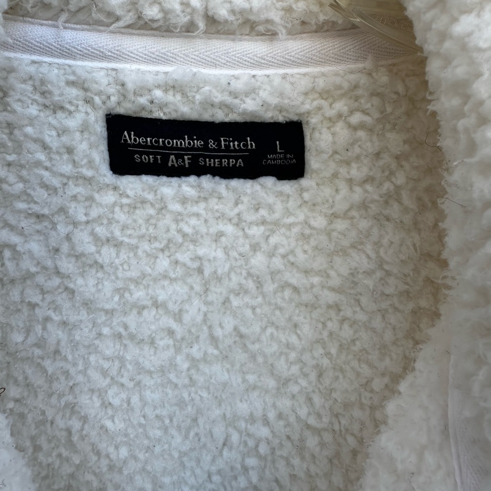 Abercrombie & Fitch White Teddy Jacket with Striped Accents, cabincore, normcore - Picture 5 of 5